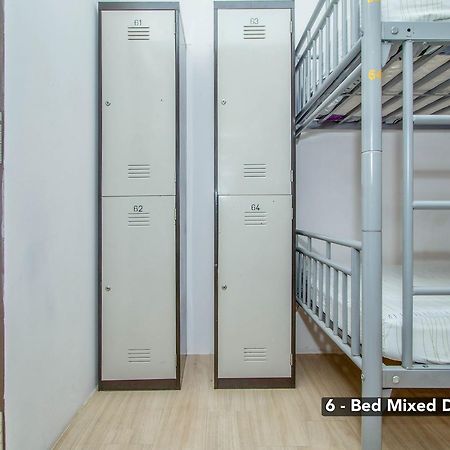 Zen Hostel Clarke Quay Сингапур Экстерьер фото